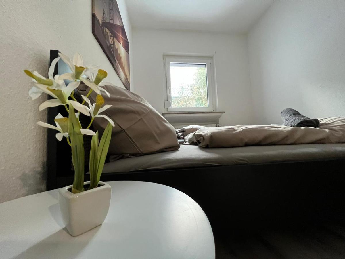 Апартаменты Schoenes Einfaches Zimmer In Oldenburg 109 Экстерьер фото