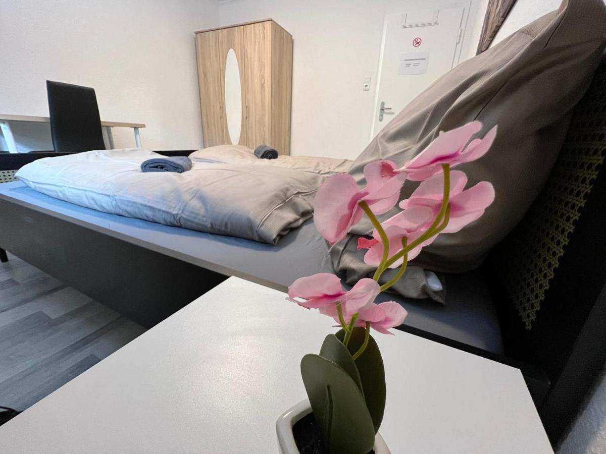 Апартаменты Schoenes Einfaches Zimmer In Oldenburg 109 Экстерьер фото