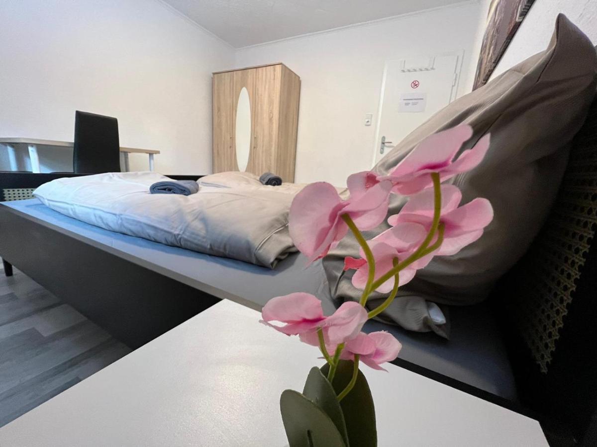 Апартаменты Schoenes Einfaches Zimmer In Oldenburg 109 Экстерьер фото
