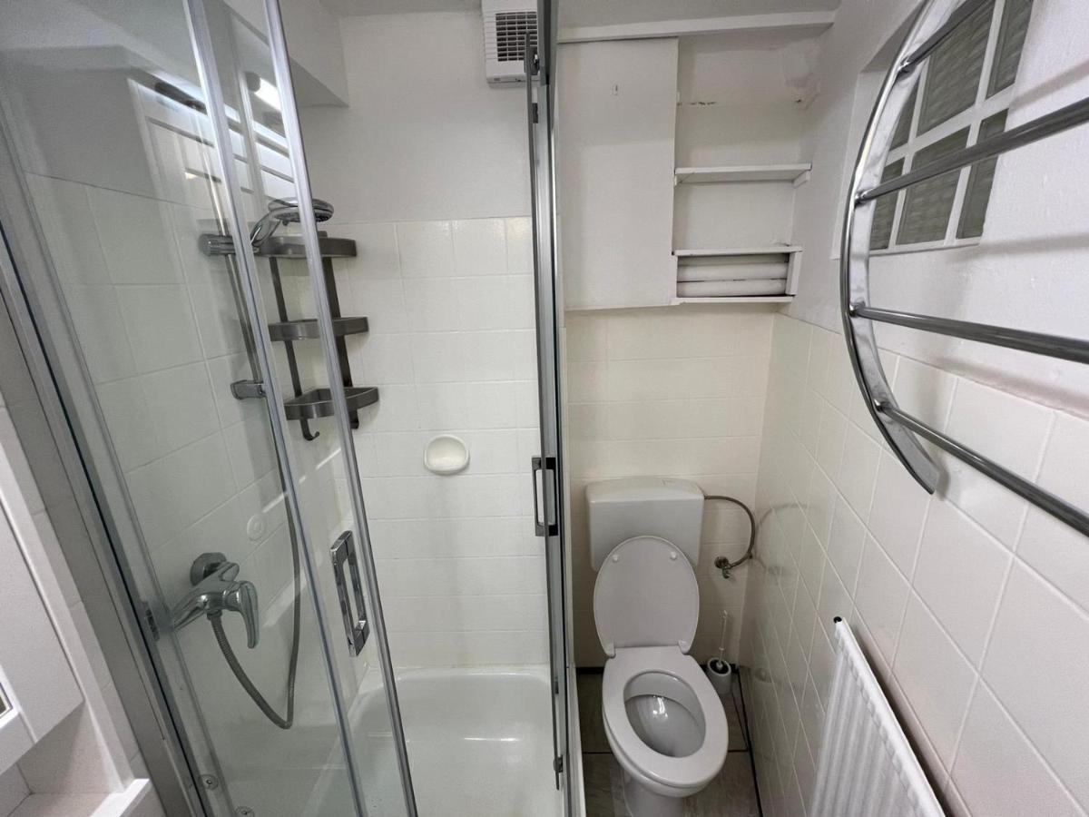 Апартаменты Schoenes Einfaches Zimmer In Oldenburg 109 Экстерьер фото